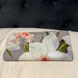 Ted Baker BRAND NEW leather large zip wallet in Chatsworth Bloom NWOT